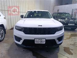 جیپ گراند شیرۆکی